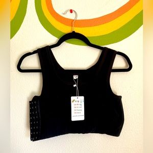 XL Black Chest Binder